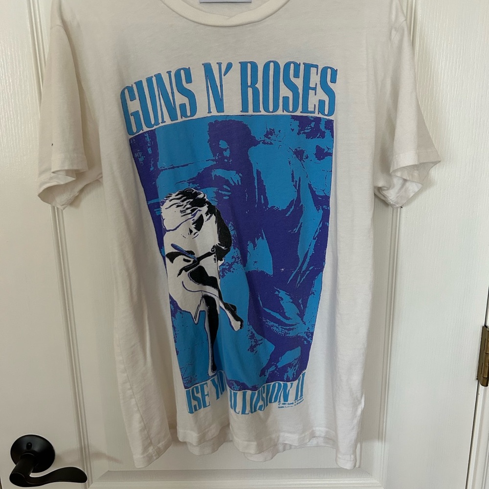 Day Dreamer Guns and Roses Tshirt
